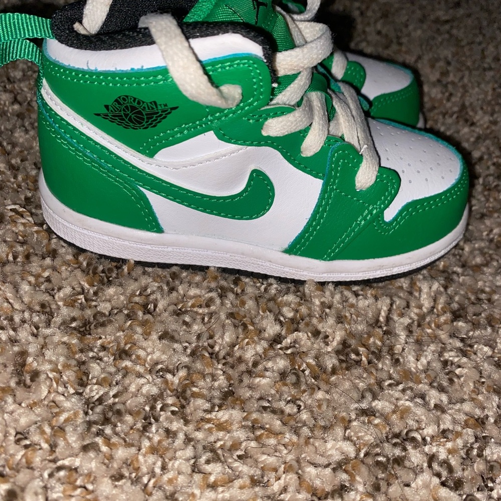 Jordan 1 - Picture 4 of 5